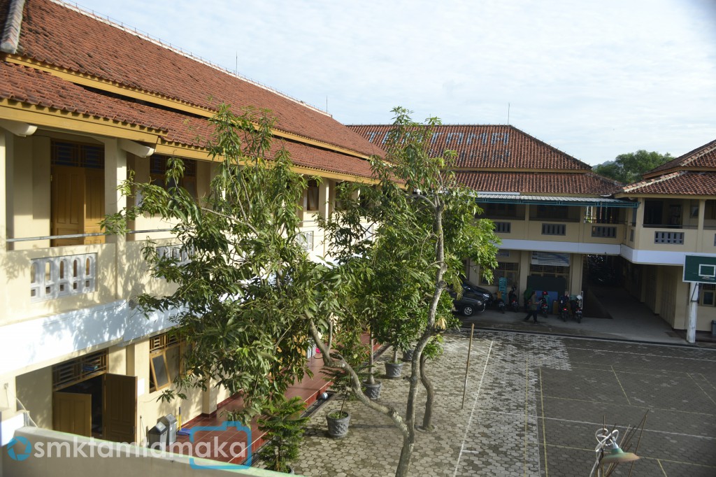 Gedung Sekolah 1
